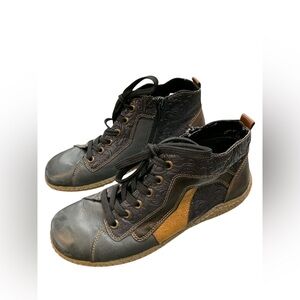 Remonte Black and Brown Platform Shoes S6